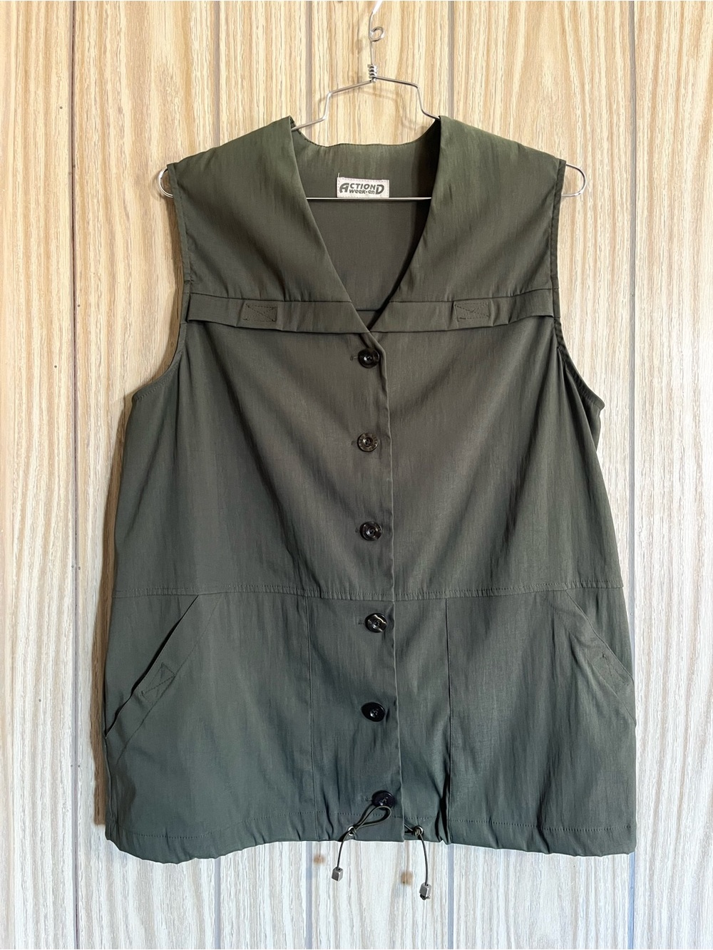 Vintage Action Week-end Olive Green Utility Cargo Vest Size 1X Made in Canada